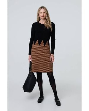 Izabel London Printed Long Sleeve Jumper Midi Dress - Black
