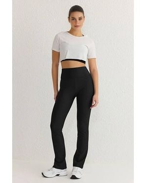 WOVCOR High-Waist Straight Cut Knit Sports Leggings - White