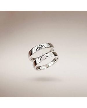 The Colourful Aura Adjustable Hand Holding Matching Couple Band Promise Ring Set - Metallic