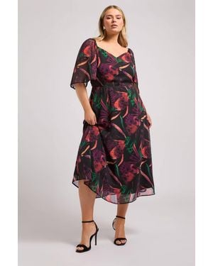 Yours Printed Maxi Dress - Red