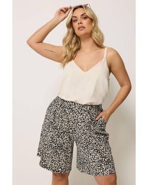 Yours Leopard Textured Shorts - Brown
