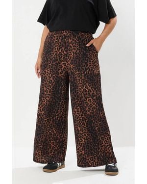 Yours Leopard Print Crinkle Wide Leg Trousers - Black