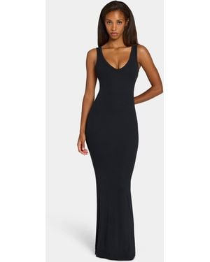 BO+TEE Buttercloud Maxi Dress - Black