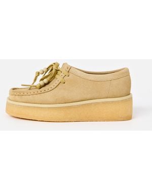 Clarks Wallacraft Bey Maple Suede Shoes, Size 3 - Natural