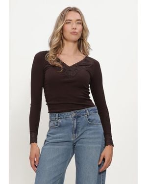 Rosemunde Damen Tops & T-Shirts Bernadine Organic Ls V-Neck Lace - Schwarz