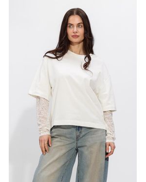 Catwalk Junkie Damen Pullover & Cardigans Loose Fit Tshirt With Lace Sleeves - Weiß