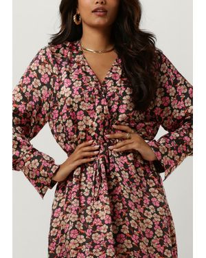 Second Female Midikleid Victory V-neck Dress - Rot