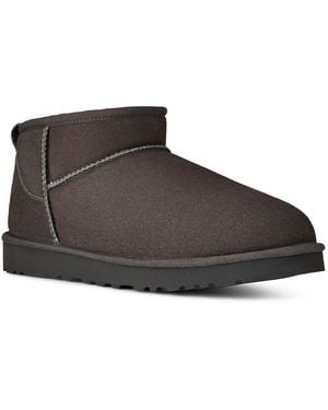 UGG M Classic Ultra Mini Winterboots, Schlupfboots, Snowboot, Stiefel Mit Lammfellfutter - Schwarz