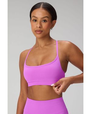 Fabletics Sport-BH SLEEK SEAMLESS STRAPPY LOW IMPACT BRA (1-tlg) mit Rundhalsausschnitt - Lila