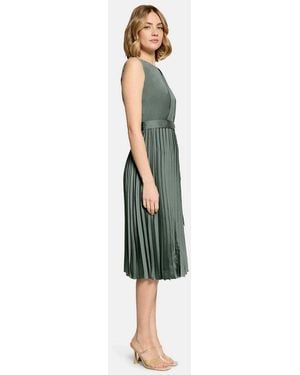 BETTY&CO Midikleid Damen Mit Plissee Plissee - Grün