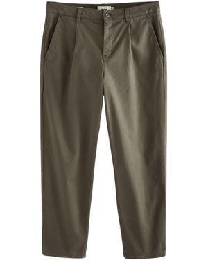 Next Bundfaltenhose Chinohose mit Bundfalten im Relaxed Tapered Fit (1-tlg) - Grün