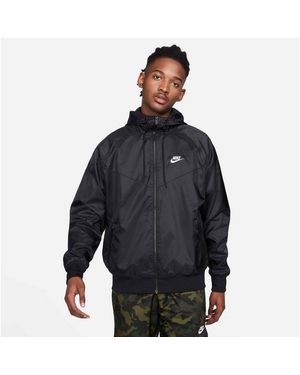 Nike Windbreaker M Nk Wvn Lnd Wr Hd Jkt Mit Mesh-Futter, Leichtes Material, Normaler Schnitt - Schwarz