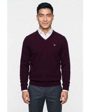 GANT V-Ausschnitt-Pullover Superfine Lambswool V-Neck Regular Fit Aus Reiner Wolle, Gerippte Abschlüsse - Lila