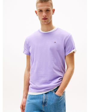 Tommy Hilfiger T-Shirt TJM ESSENTIAL SOLID TEE mit Rundhalsausschnitt und dezenter Logo-Flag - Lila