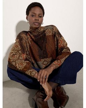 Apricot Strickpullover Rollkragenpullover Im Patchwork-Tapisserie-Design - Blau