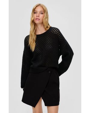 QS Strickpullover mit Lochmuster Logo - Schwarz