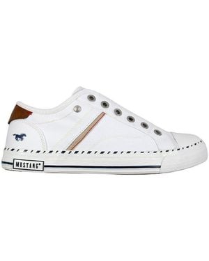 Mustang Sneaker Slip-On Sneaker Mit Markendetails - Schwarz
