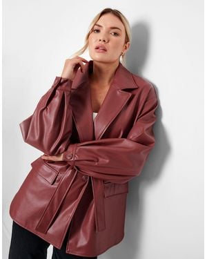 Threadbare Lederimitatjacke Coralie (1-St) mit stilvollem Taillengürtel - Rot