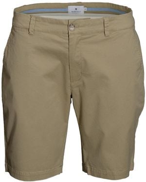 Basefield Shorts - Grün