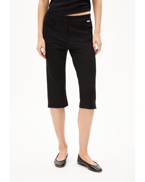 ARMEDANGELS Shorts MOONBAA (1-tlg., Slim Fit) Capri aus LENZINGTM ECOVEROTM Viskose Mix - Schwarz