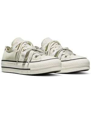 Converse Chuck Taylor All Star Lift Platform Peached Canvas Sneaker Für Den Alltag, Mit Profiliertem Laufsohlenprofil, Mit Schnürung - Weiß