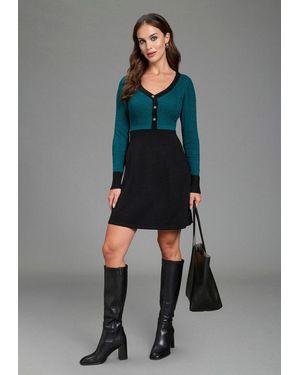 Bruno Banani Strickkleid Mit Zopfstrick-Oberteil Und Zierknöpfen, Zweifarbiges Design, Ausgestellter Rock - Grau