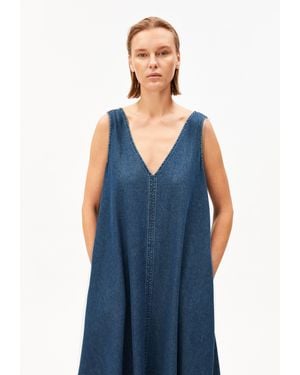 ARMEDANGELS Jeanskleid DENIM -NECK Bio-Baumwoll Mix V-Ausschnitt - Blau