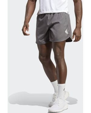 adidas Originals AEROREADY DESIGNED FOR MOVEMENT SHORTS - Grau