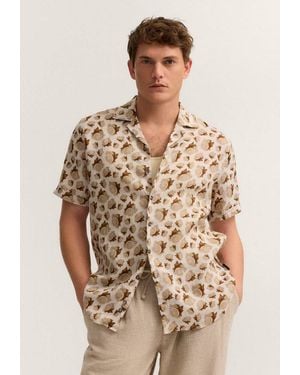 Bugatti Kurzarmhemd Modern Fit Mit Einem Print - Braun