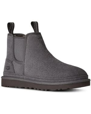 UGG Neumel Chelsea Chelseaboots, Chukka, Schlupfboot, Winterboot Mit Stretch-Einsätzen - Schwarz
