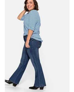 Sheego Bootcut-Jeans Große Größen in 5-Pocket-Form, mit Used-Effekten - Blau