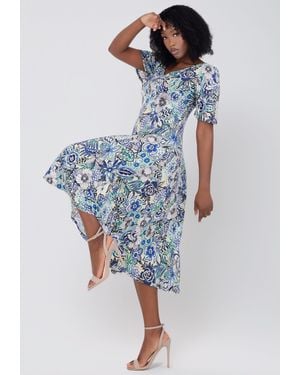 YC Fashion & Style Sommerkleid mit Rückenausschnitt und lebendigem Muster Alloverdruck - Blau