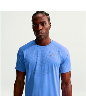 Nike Laufshirt Stride - Blau