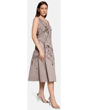 Vera Mont Cocktailkleid Damen Mit Kellerfalten - Braun