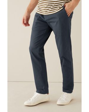Next Weiche Straight Fit Chinohose mit Print und Gürtel (2-tlg) - Blau