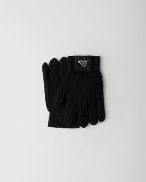 手袋 PRADA BLACK STRETCH WOOL BLEND GLOVES Prada Gore-Tex Ski Gloves - Black | Editorialist