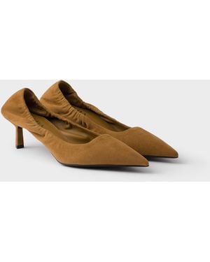 Prada Escarpins En Veau Velours - Marron