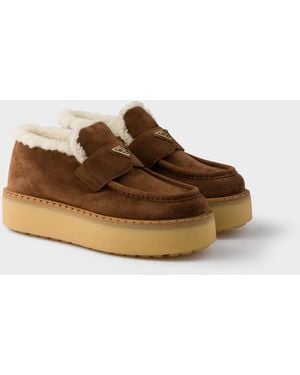 Prada Mocassins En Veau Velours - Marron