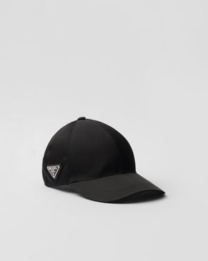 【日本入手困難】プラダ Re-Nylon newsboy cap キャップ Prada Re-Nylon Newsboy Cap in Black | Lyst