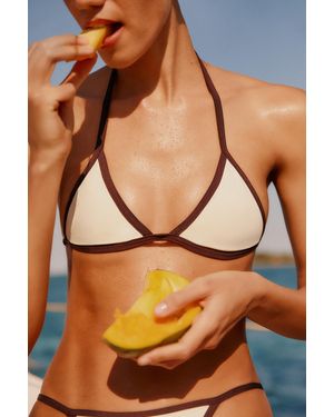 Pull&Bear Triangel-Bikinioberteil Mit Kontrastdetails - Weiß
