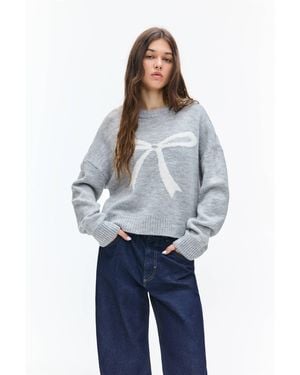 Pull&Bear Knit Jumper With Bow Graphic - Blue