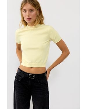 Pull&Bear Short Sleeve Fine Knit T-Shirt - Yellow