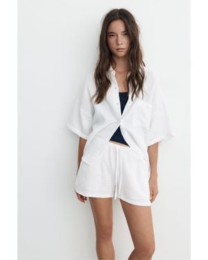 Pull&Bear Crepe Shorts - White