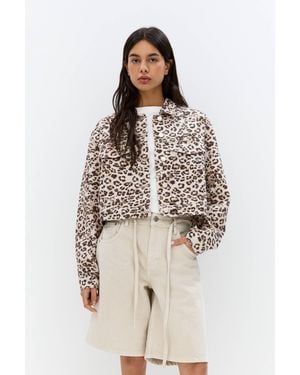 Pull&Bear Print Boxy Fit Jacket - Natural