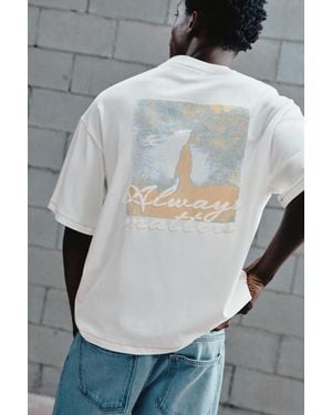 Pull&Bear Embroidered Graphic T-Shirt - Grey