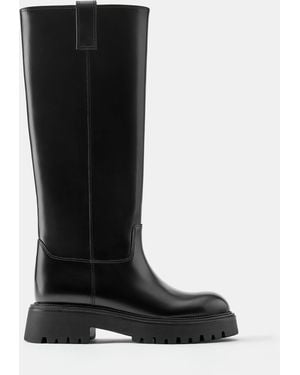 Pull&Bear Flache Stiefel - Schwarz
