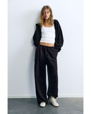 Pull&Bear Joggers With Elastic Hems - Black