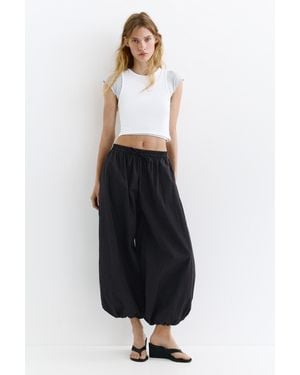 Pull&Bear Nylon-Effect Sarouel Trousers - Black