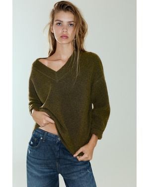 Pull&Bear Boxy V-Neck Jumper - Green