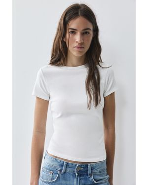 Pull&Bear Fitted Short Sleeve T-Shirt - White